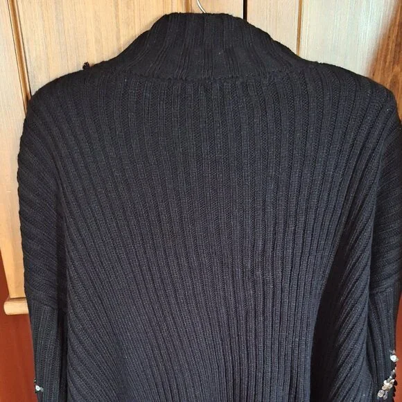 FATE Long Sleeved Black Mocked Neck w/Sequins - Picture 5 of 7